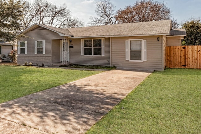 1910 S 47th St in Temple, TX - Building Photo - Building Photo