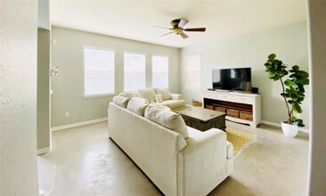 14918 Havenvale Ln in Houston, TX - Building Photo - Building Photo