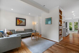 128 Eagle St in New Haven, CT - Building Photo - Building Photo