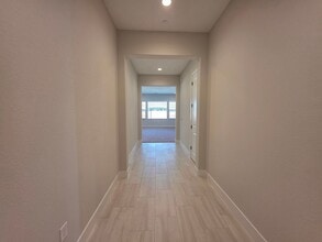 2893 Hickory Ln in Lodi, CA - Building Photo - Building Photo