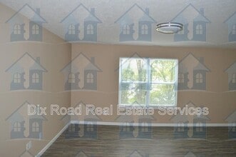 2493 Deercove Ct. in Cincinnati, OH - Building Photo - Building Photo