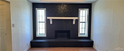 5939 Mile 11 N in Mercedes, TX - Building Photo - Building Photo