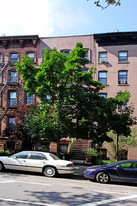 490 3rd St Apartments