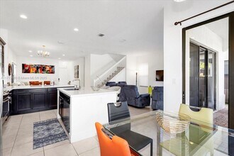 3273 W 99th Pl in Hialeah, FL - Building Photo - Building Photo