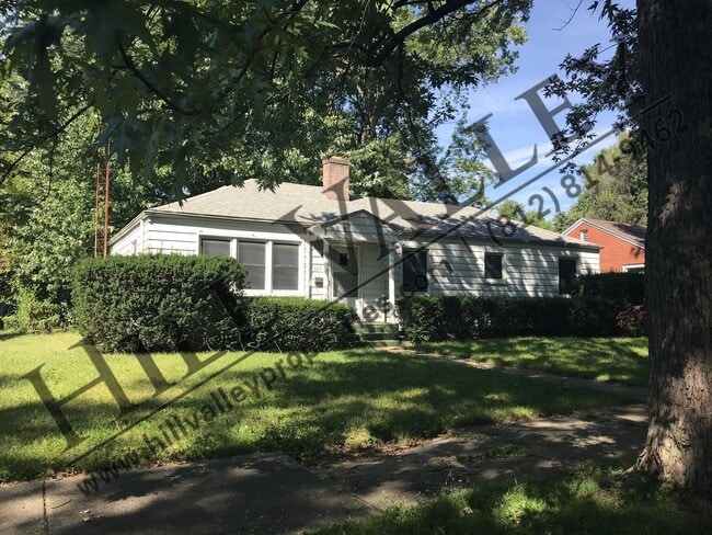 property at 325 S 20th St