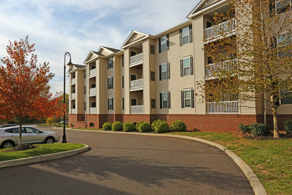 The Pointe at River Glen Apartments in Royersford, PA