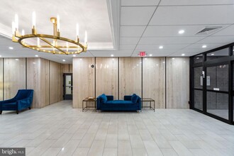 6101 Edsall Rd in Alexandria, VA - Building Photo - Building Photo