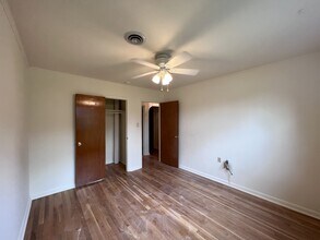 205 Dumont Rd in Wilmington, DE - Building Photo - Building Photo