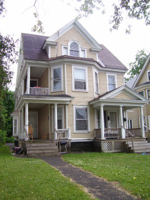 1631 W Onondaga St in Syracuse, NY - Building Photo