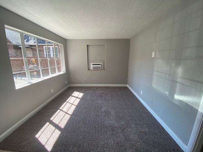 633 Broad St NW in Cleveland, TN - Building Photo - Building Photo