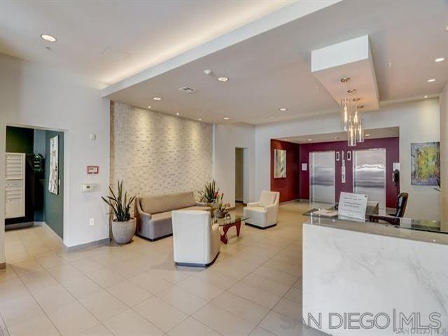 875 G St in San Diego, CA - Building Photo - Building Photo