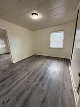 712 E Santa Barbara St in Santa Paula, CA - Building Photo - Building Photo