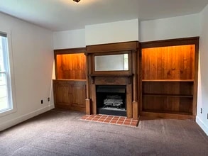 723 E 10th St in Bloomington, IN - Building Photo - Building Photo