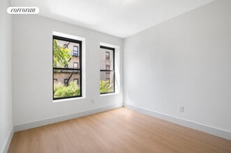 972 Montgomery St in Brooklyn, NY - Building Photo - Building Photo