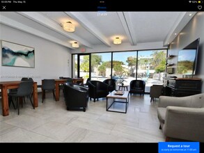 20301 NE 30th Ave, Unit Aventura Mall on circle in Aventura, FL - Building Photo - Building Photo
