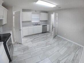 9871 Risky's Ranch Dr in College Station, TX - Building Photo - Building Photo