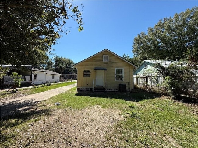 1206 Alba St in Mobile, AL - Building Photo - Building Photo