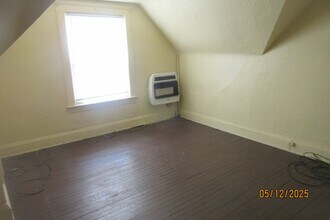 1609 Holyrood Rd, Unit 1609 Holyrood-3rd floor in Cleveland, OH - Building Photo - Building Photo