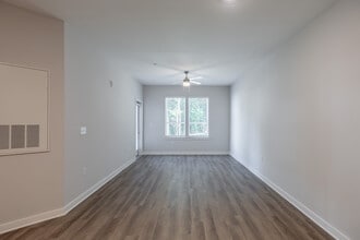 Sojourn Nolensville in Nashville, TN - Foto de edificio - Interior Photo