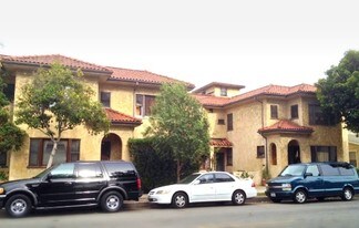 340 10th St in Long Beach, CA - Building Photo