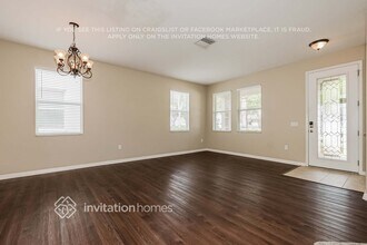 11135 Golden Silence Dr in Riverview, FL - Foto de edificio - Building Photo