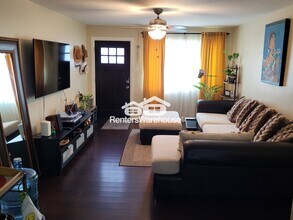 2048 E Alta Vista Rd in Phoenix, AZ - Building Photo - Building Photo
