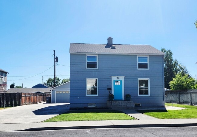 property at 1014 Perkins Ave