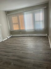 7831 Roberts Rd in Bridgeview, IL - Building Photo - Building Photo