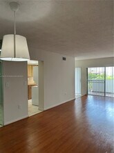5900 SW 127th Ave in Miami, FL - Building Photo - Building Photo