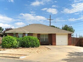 8113 Sherman Ave in Lubbock, TX - Building Photo