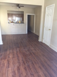 property at 432 S Franklin St