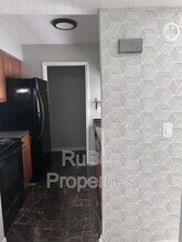 4416 Sharon Chase Dr in Charlotte, NC - Building Photo - Building Photo