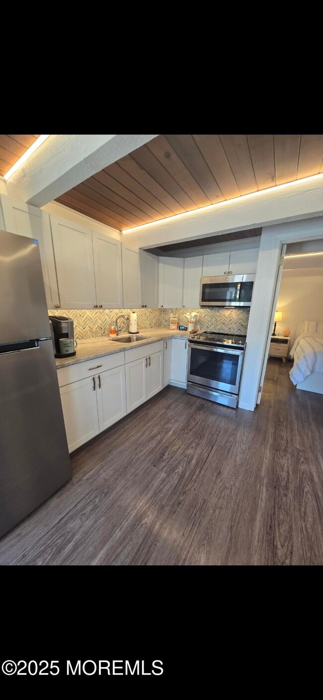 1681 NJ-35 in Seaside Heights, NJ - Building Photo - Building Photo