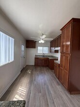 15558 Cornuta Ave in Bellflower, CA - Building Photo - Building Photo