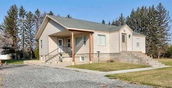5104 N Montana Ave in Helena, MT - Building Photo