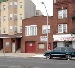 381 Avenue C in Bayonne, NJ - Building Photo - Building Photo