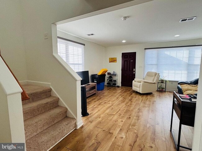 273 4th Ave in Quantico, VA - Building Photo - Building Photo