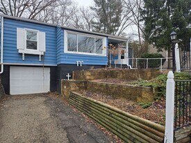 209 S Midvale Blvd in Madison, WI - Building Photo