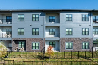 The Virginia in Seguin, TX - Foto de edificio - Building Photo