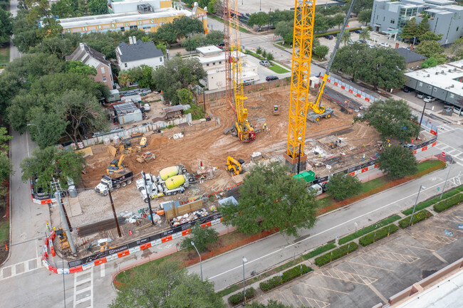 X Houston in Houston, TX - Foto de edificio - Building Photo