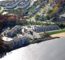 Water's Edge Apartments