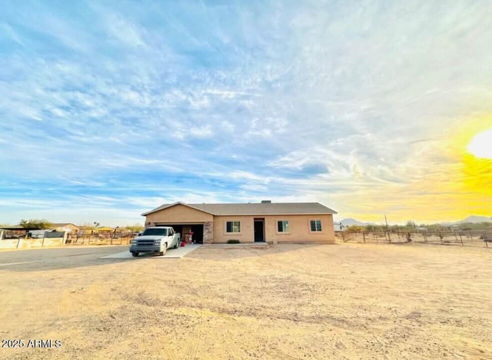 11722 S 205th Ln in Buckeye, AZ - Building Photo