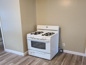 1897 Lacrosse Ave, Unit 2 in St. Paul, MN - Building Photo - Building Photo