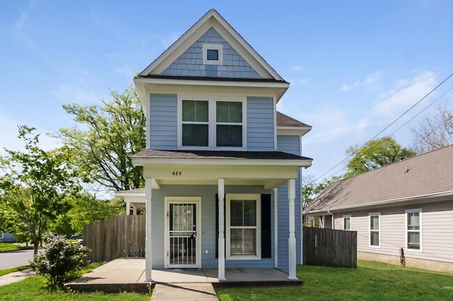 property at 685 N 5th St