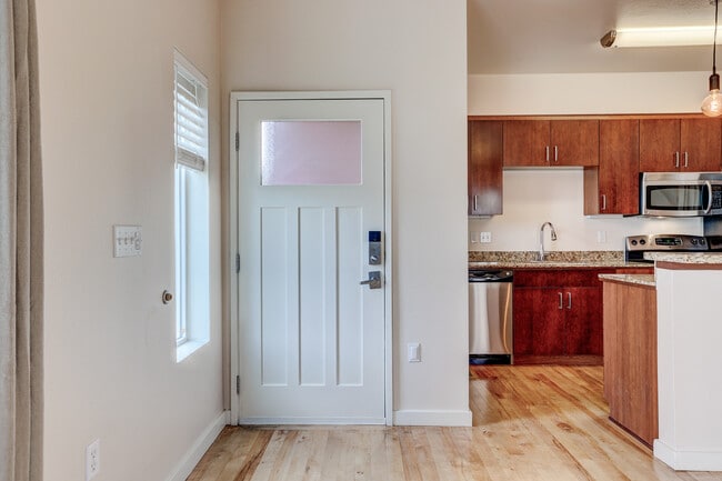 1411 W Grand Ave in Boise, ID - Building Photo - Building Photo