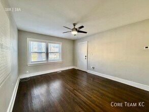 217 E 46th St in Kansas City, MO - Building Photo - Building Photo