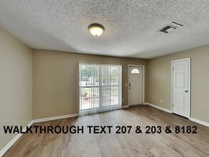135 Euclid Loop in Seffner, FL - Building Photo - Building Photo