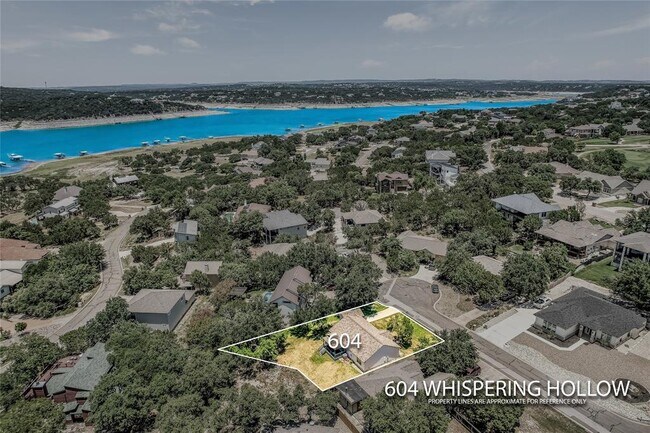 604 Whispering Hollow Cir in Leander, TX - Building Photo - Building Photo