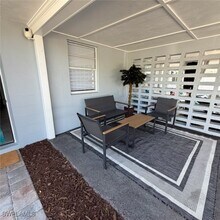 4518 W Alhambra Cir in Naples, FL - Building Photo - Building Photo
