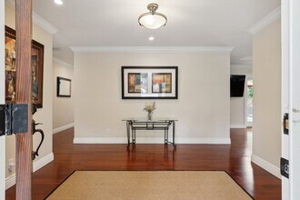 1057 La Grande Ave in Napa, CA - Building Photo - Building Photo